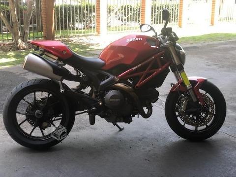 Ducati monster 796 monobrazo