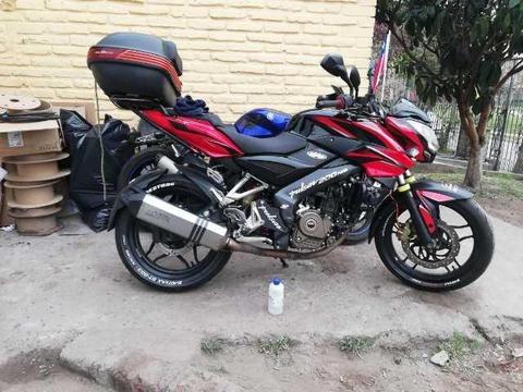 Pulsar ns200 muchos extras