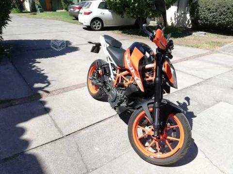 KTM duke 390 2017