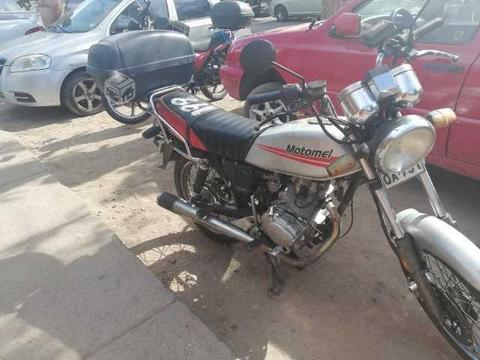 Moto 125cc año 2013 marca motomel al día a toda pr