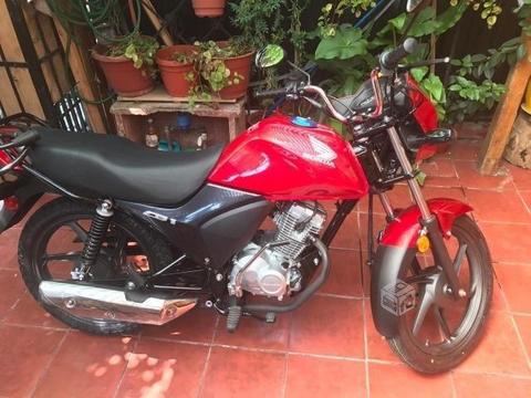 Moto Honda CB1 casi nueva