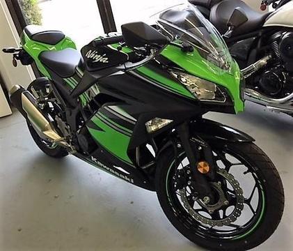 Busco: Kawasaki ninja 300 abs