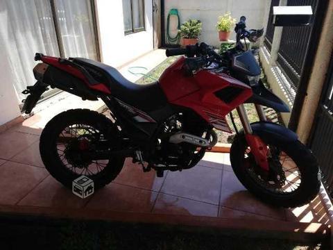 EXCELENTE MOTO, MOTORRAD 250cc TEKKEN