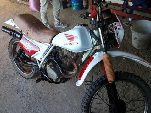 HONDA 180 c.c