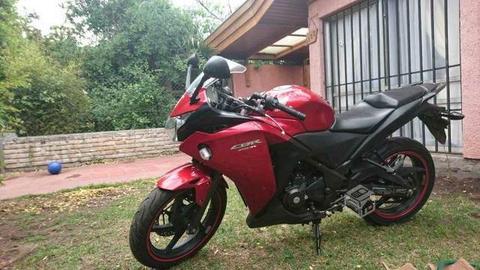 Moto honda cbr