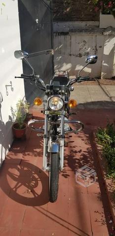 Moto Motorrad Custom 150