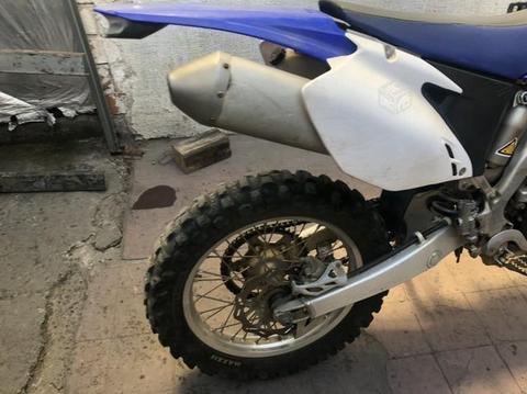 Yamaha WR250F 2007 buen estado