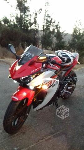 Yamaha r3 sin detalles !!