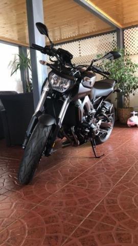 Yamaha mt-09 mt09 mt 09