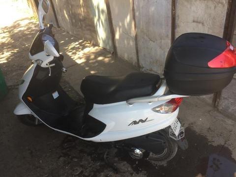 Moto scooter suzuki an 125