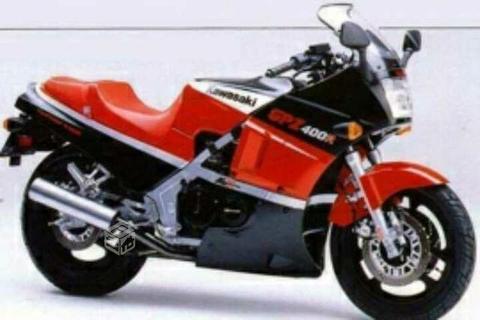 Kawasaki GPZ 400 con motor decente y transferible
