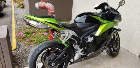 Moto Honda cbr 600rr 2009