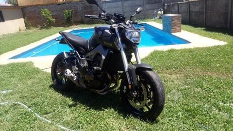 Yamaha mt-09 mt09 mt 09