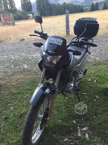 Moto Falcon nx400