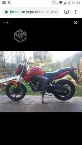 Honda CBF 150 invicta