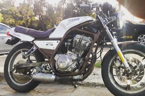 Yamaha srx 250cc
