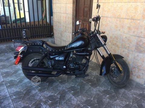 Motorrad custom 250cc