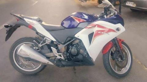 Honda CBR 250 Tricolor Al Día lista para transferi