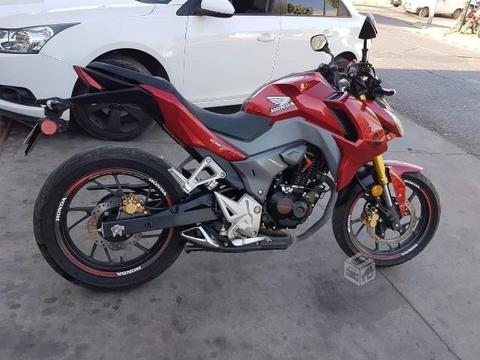 Moto cb190r