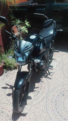 OPORTUNIDAD HONDA INVICTA 150cc 2014