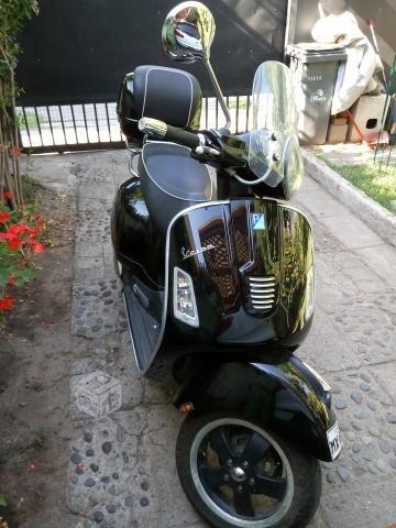 VESPA GTS 300 Super