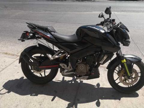 Pulsar 200 ns 2015