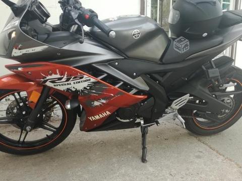 Yamaha R15