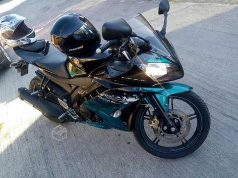 Yamaha R-15 edicion especial