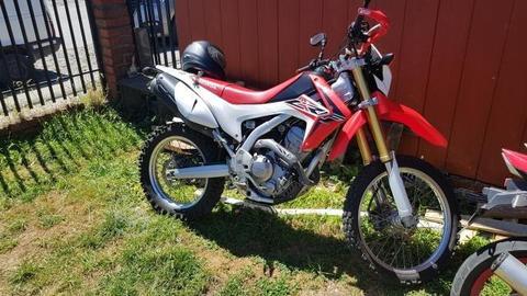 Honda crf250L