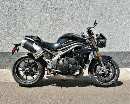 Triumph speed triple 1050s