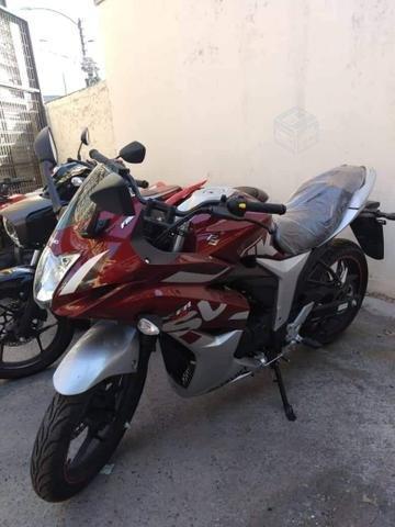 Moto Suzuki gixxer sf año 2019