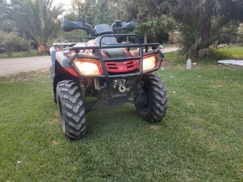 Cuatrimoto 550cc 4x4 año 2015