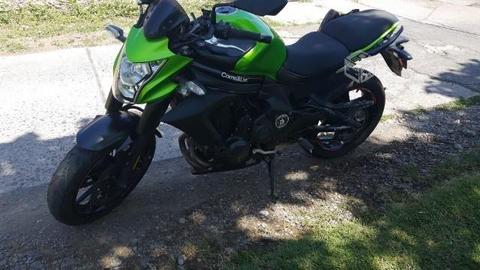 Kawasaky er6n