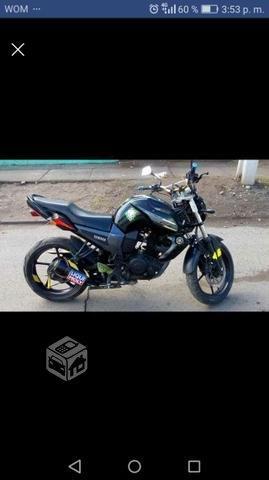 Yamaha FZ 2015