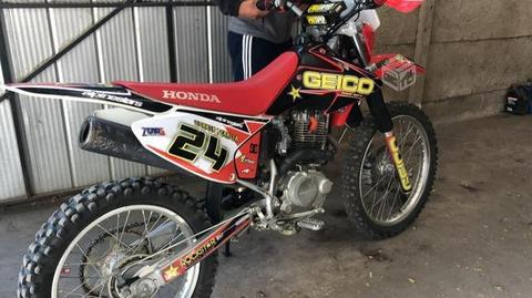 Honda crf 230 año 2015