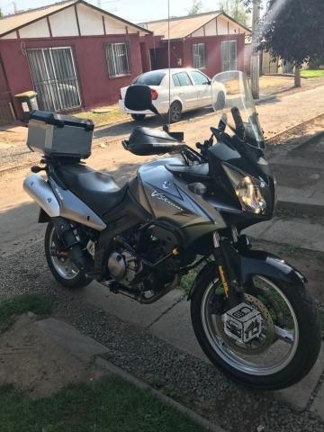 moto suzuki v-strom