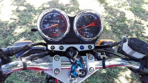 motocicleta SUZUKI EN-125