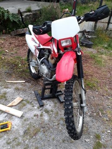 Honda crf 230