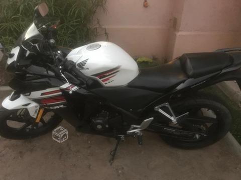 Honda cbr 250