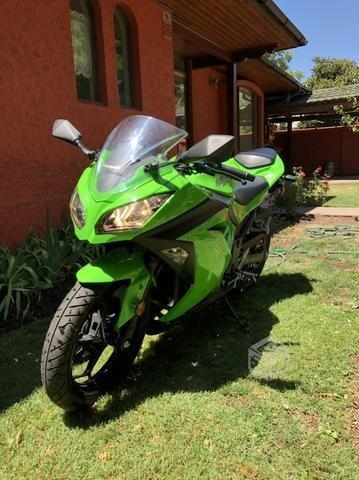 Kawasaki Ninja 300 ABS 2015 2000km Oportunidad!!