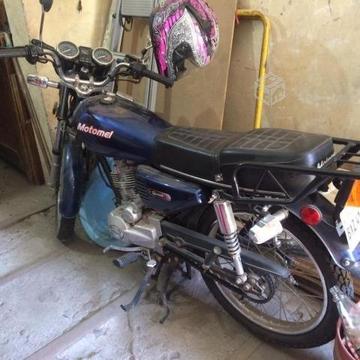 Moto motomel 125 cc