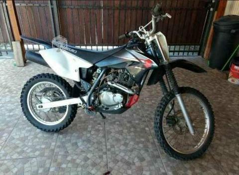 Suzuki drz 125, 2013