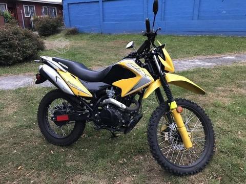 Moto Todo Terreno 250 con 630 Km