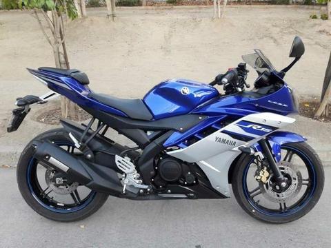 Yamaha r15