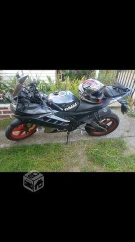 Moto r15