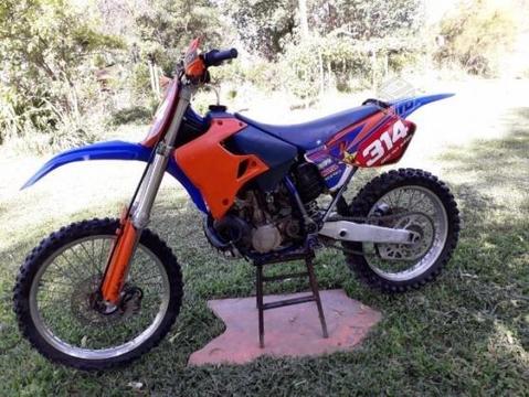 Moto YZ 250 2001