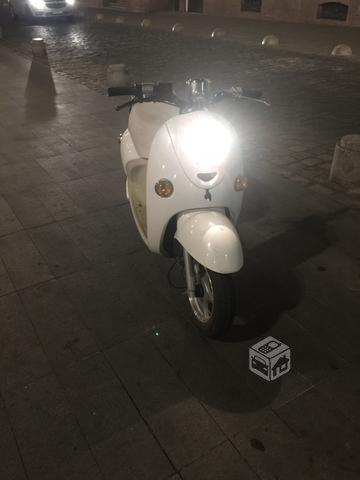 Moto Electrica
