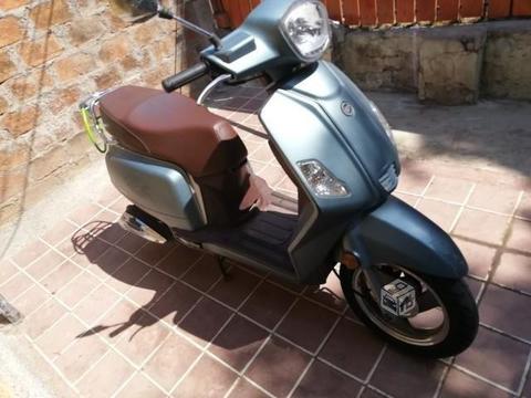 Pesaro, keeway 125 scooter