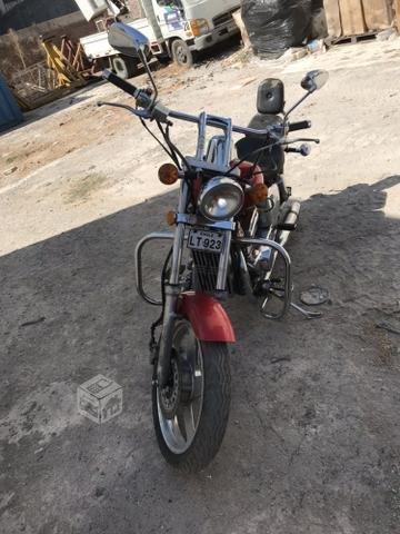 Moto 250c.c