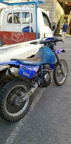 Moto suzuki 96